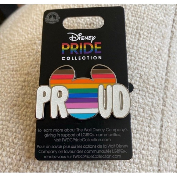 Disney Pride Collection 2023 Proud Rainbow Mickey Pin - Picture 1 of 2